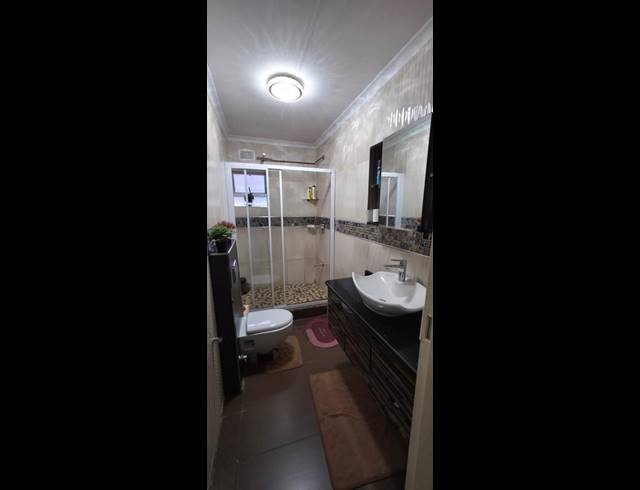 3 BEDROOM PROPERTY TO RENT IN OVERPORT